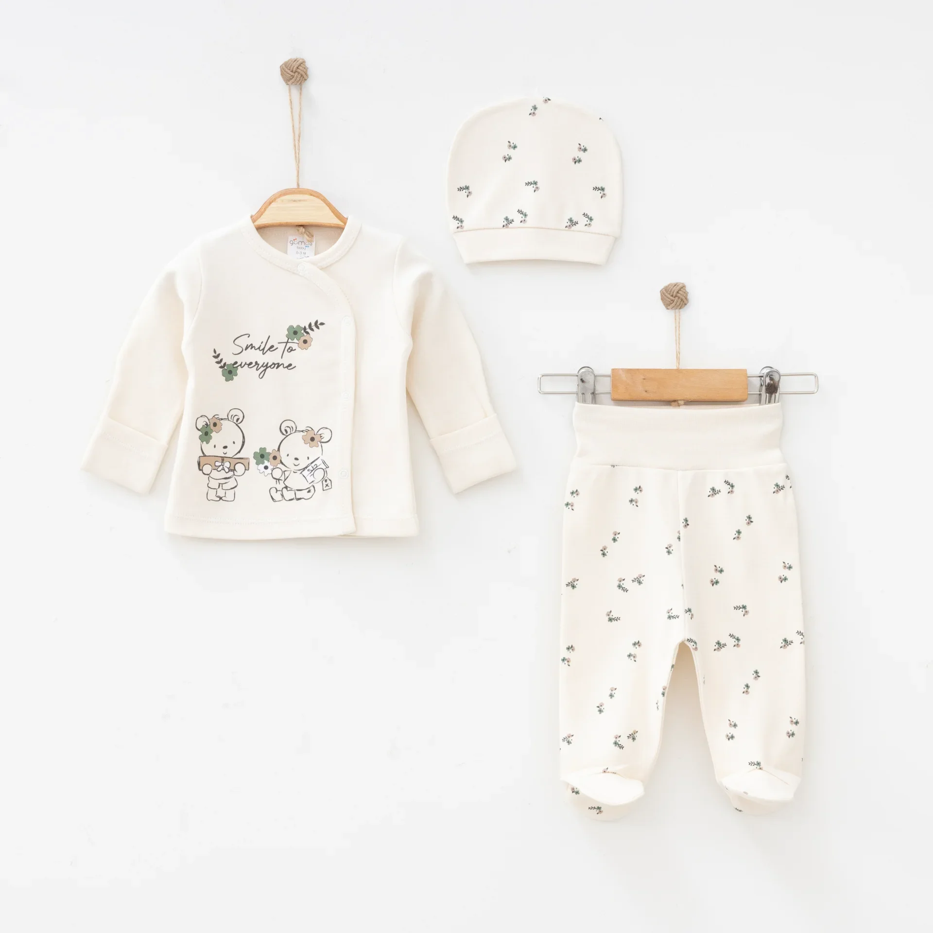 Çiçek Desenli Kız Bebek Hastane Çıkışı 3 Lü set