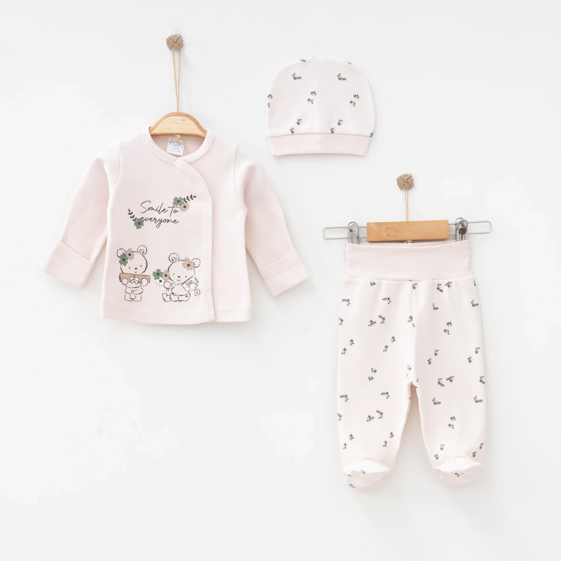 Çiçek Desenli Kız Bebek Hastane Çıkışı 3 Lü set