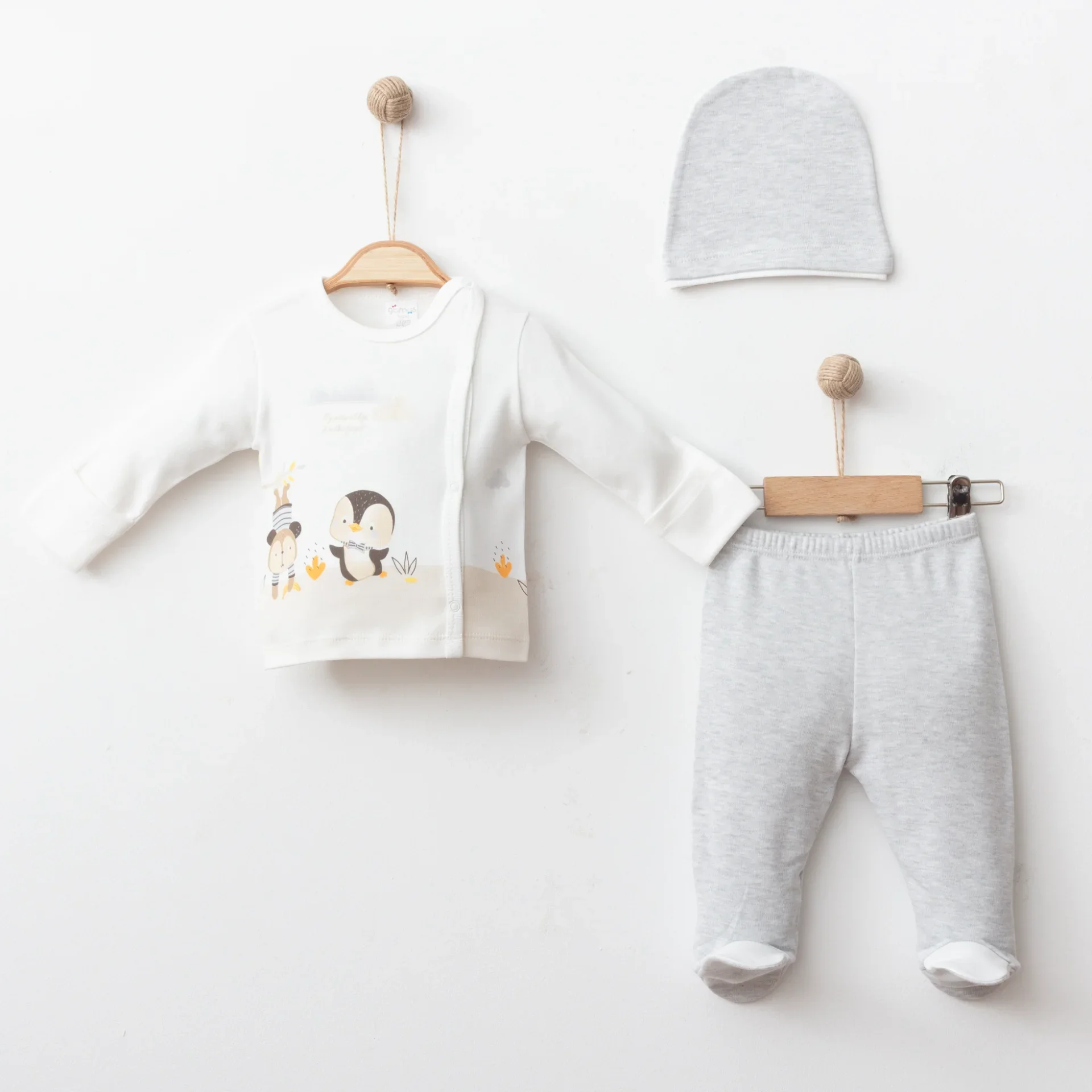 BEBEK 3 LÜ SET ÖN VE ARKA PENGUEN BASKILI