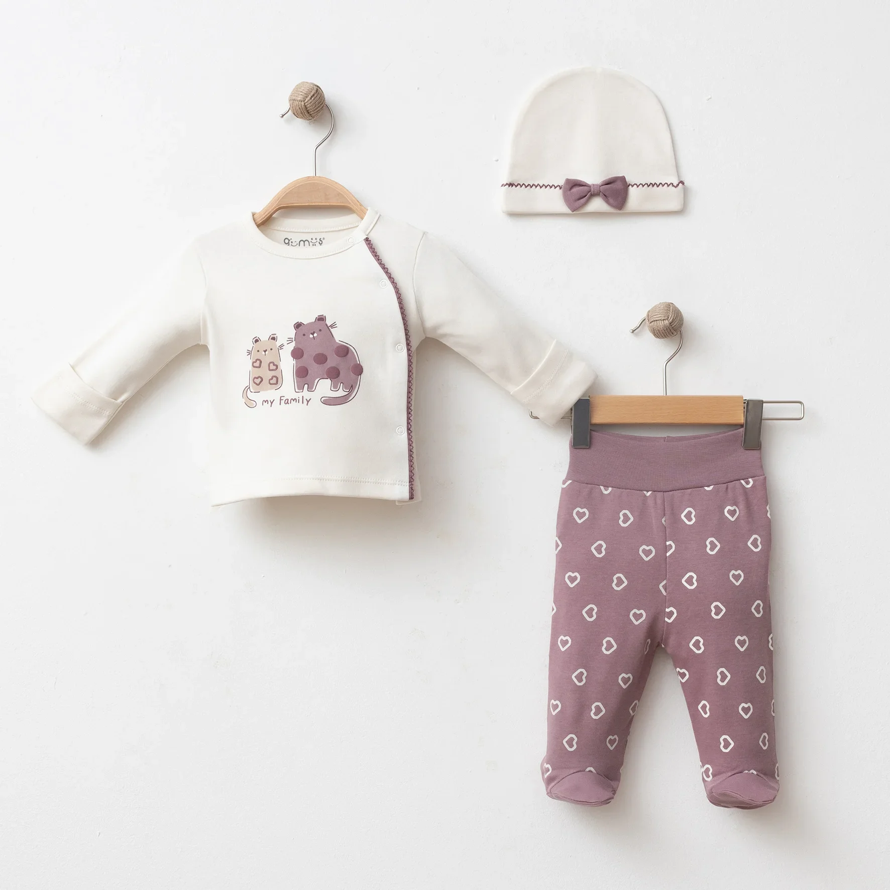 KIZ BEBEK 3 LÜ SET KABARTMALI KEDİ BASKILI