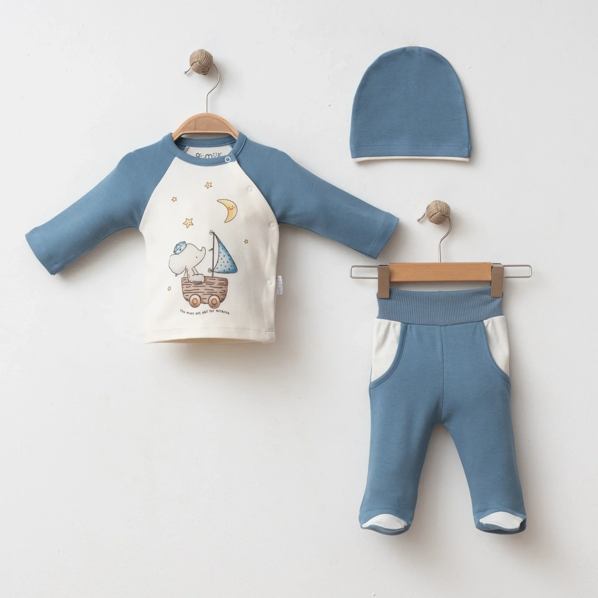 ERKEK BEBEK 3 LÜ SET YELKENLİ FİL BASKILI