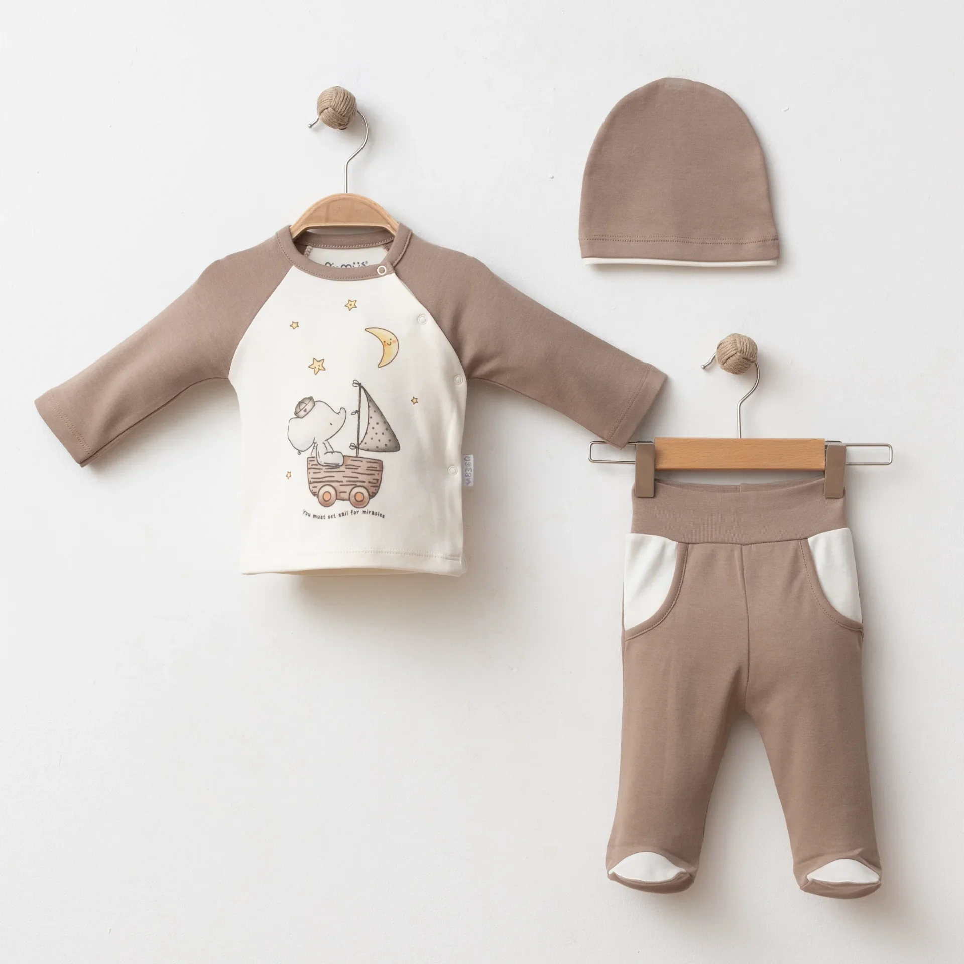 ERKEK BEBEK 3 LÜ SET YELKENLİ FİL BASKILI