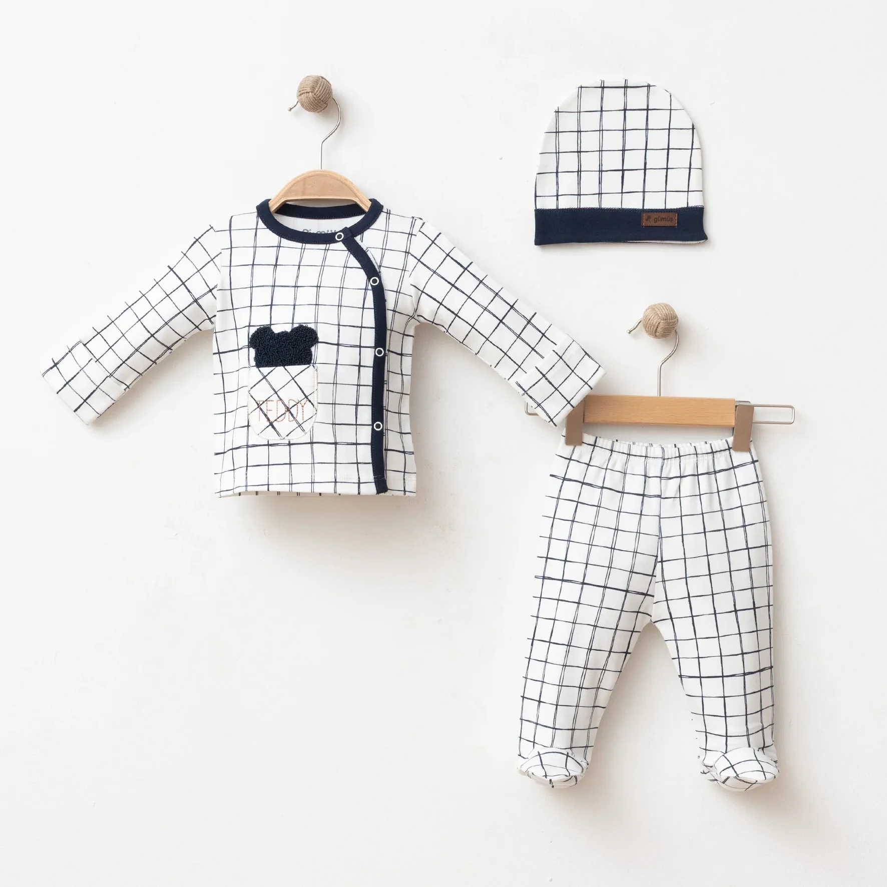 ERKEK BEBEK 3 LÜ SET SÜZENE NAKIŞLI EKOSE BASKILI
